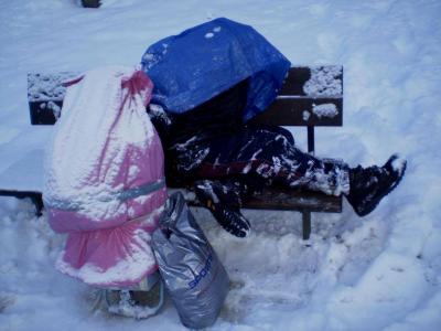 Mrazy ohrožují bezdomovce. NADĚJE vyhlásila krizovou situaci